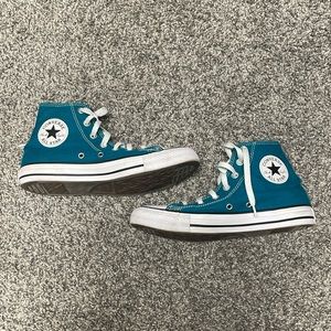 Teal converse